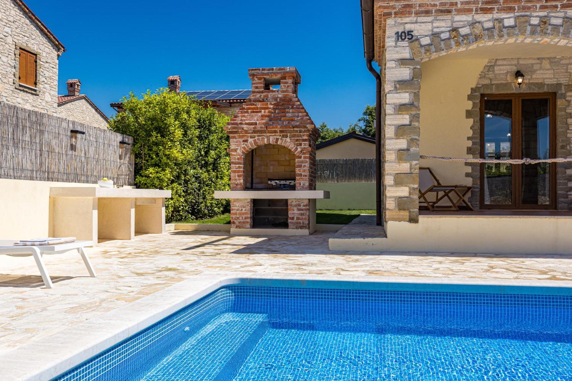Villa Brioni With Pool By Rentistra Cabrunici Zewnętrze zdjęcie